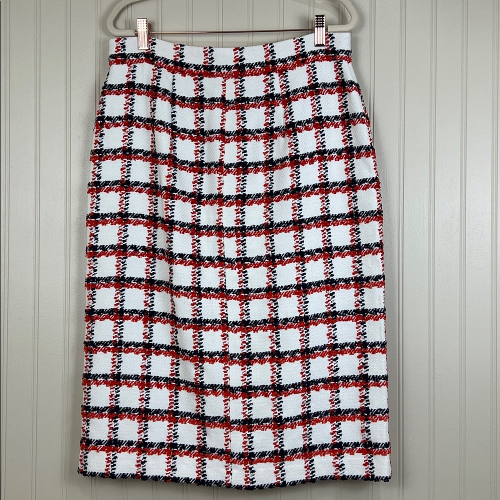 NWT Ann Taylor Women’s Plaid Tweed Pencil Skirt Button front  Size 8 - Picture 5 of 10